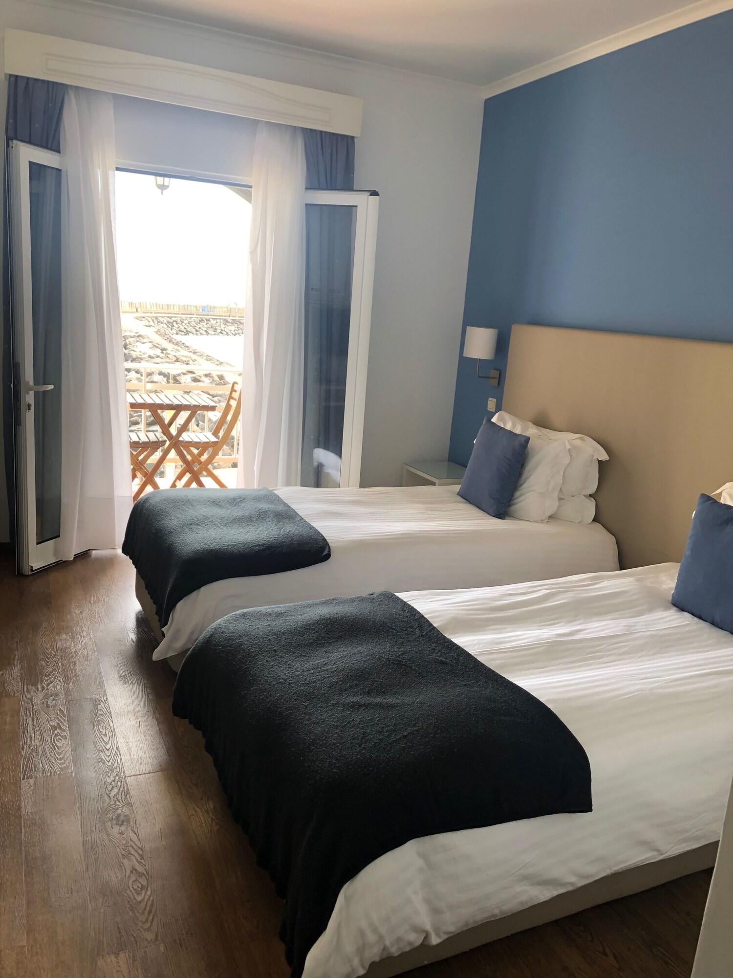 Vinha Da Areia Beach Hotel Вила-Франка-ду-Кампу Экстерьер фото
