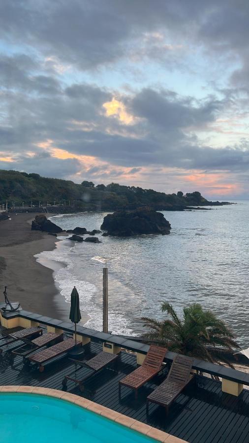 Vinha Da Areia Beach Hotel Вила-Франка-ду-Кампу Экстерьер фото