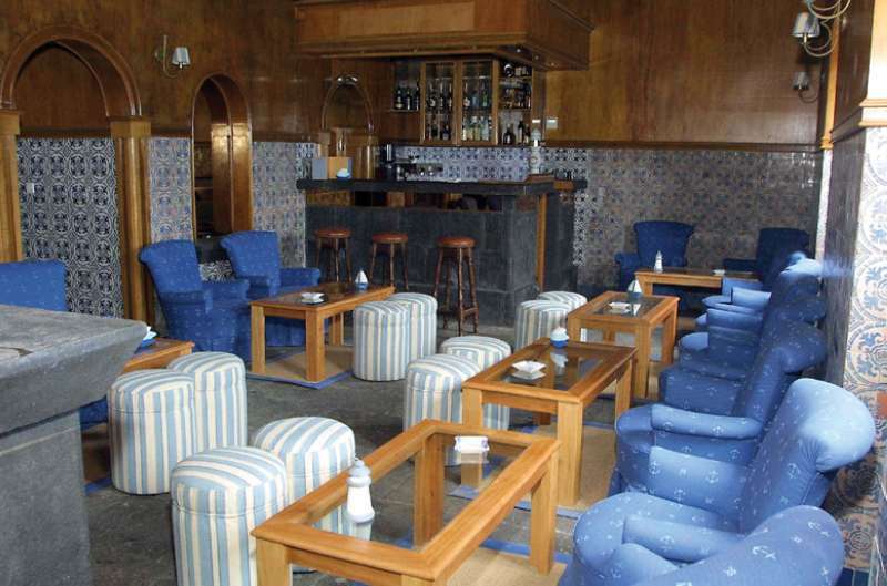 Vinha Da Areia Beach Hotel Вила-Франка-ду-Кампу Экстерьер фото